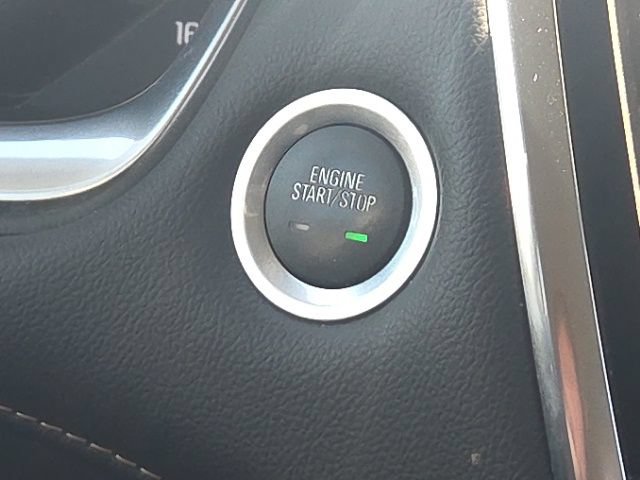 Used 2020 Chevrolet Traverse RS w/ LPO, Floor Liner Package FWD image 44