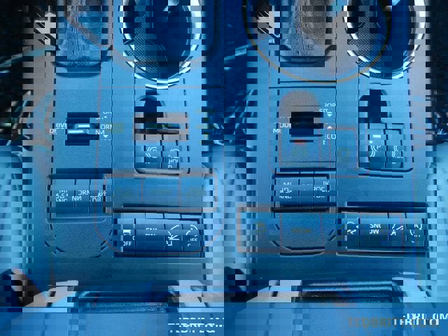 Used 2022 Toyota Highlander XLE image 34