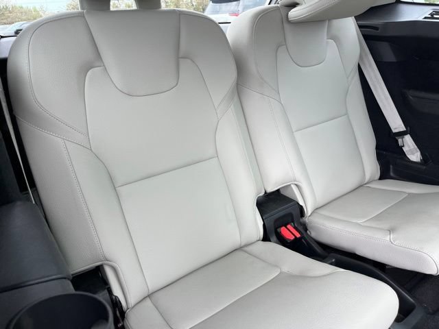 Used 2023 Volvo XC90 B6 Plus w/ Protection Package AWD/4WD image 12