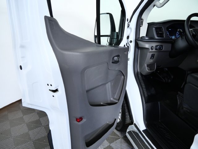Certified 2025 Ford Transit 250 Low Roof w/ Exterior Upgrade Package RWD image 13