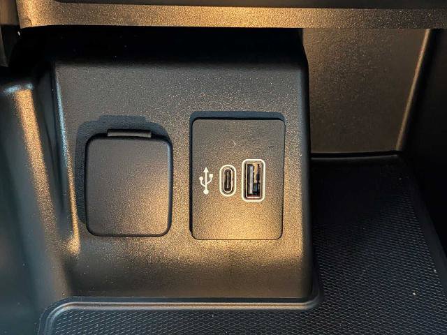 Certified 2025 Ford Explorer ST AWD/4WD image 25