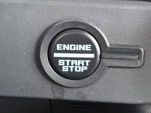 Certified 2025 Ford Bronco 4-Door AWD/4WD image 17