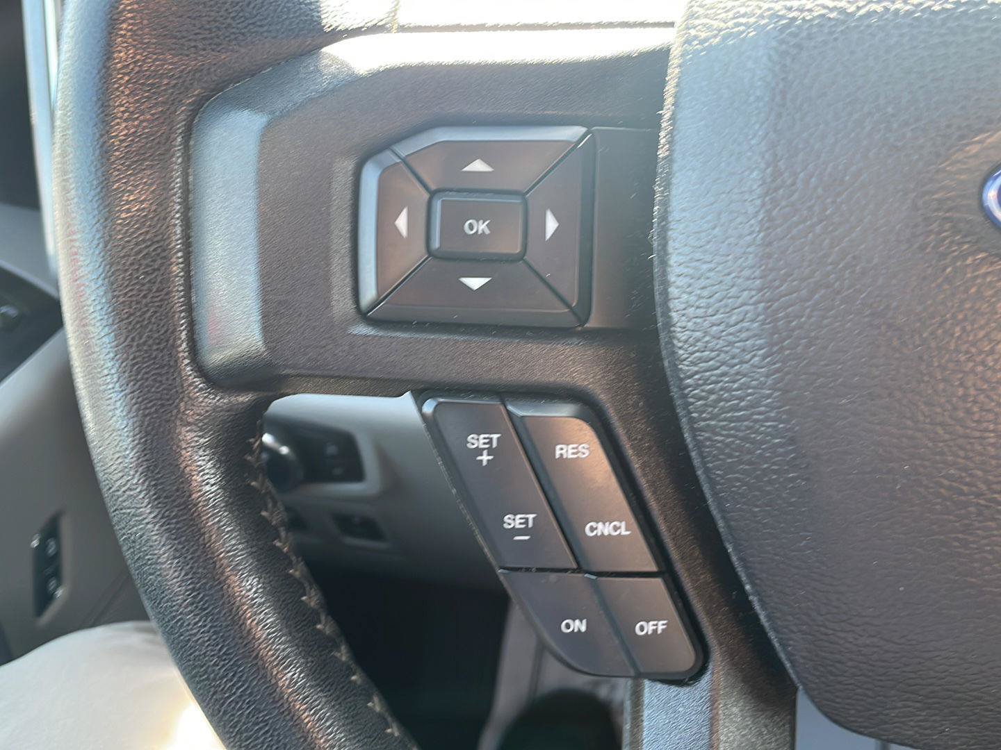 Certified 2020 Ford F150 XLT w/ Equipment Group 302A Luxury AWD/4WD image 17