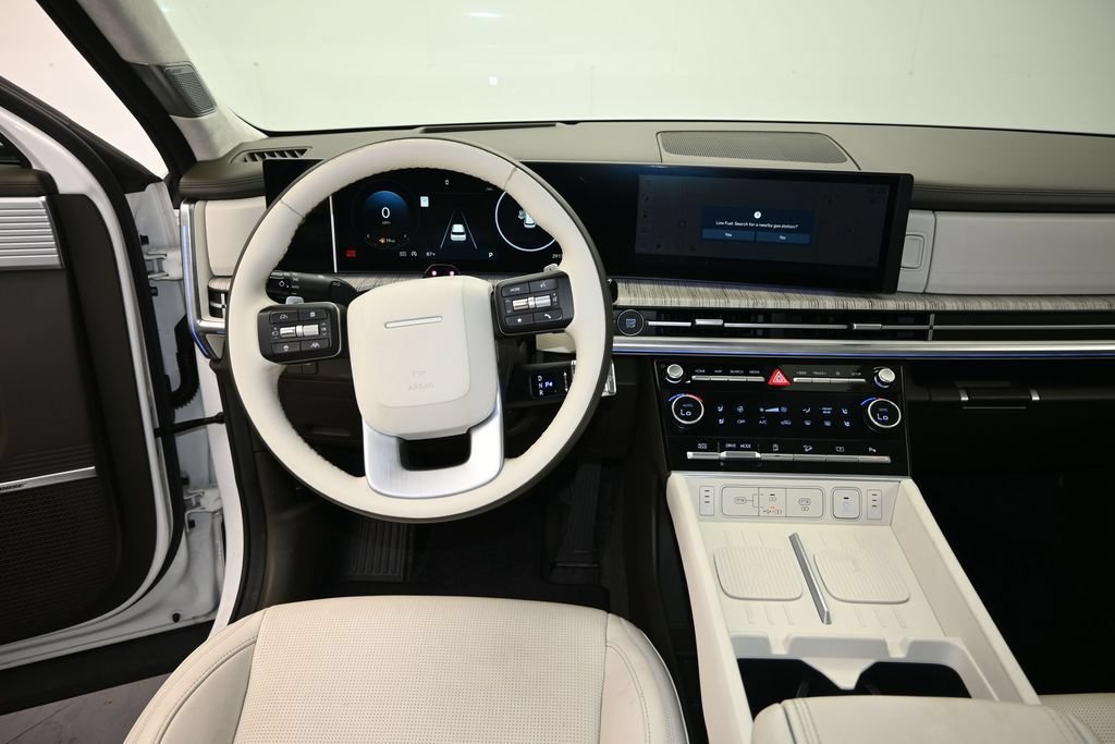 Used 2024 Hyundai Santa Fe Calligraphy FWD image 18