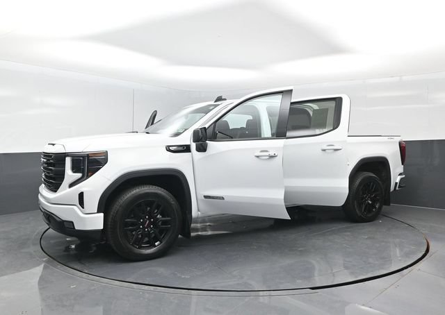 Used 2025 GMC Sierra 1500 Elevation AWD/4WD image 26