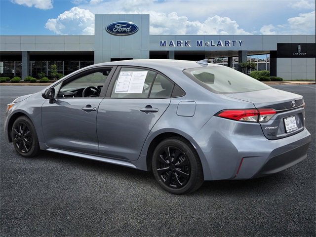 Used 2024 Toyota Corolla LE image 3