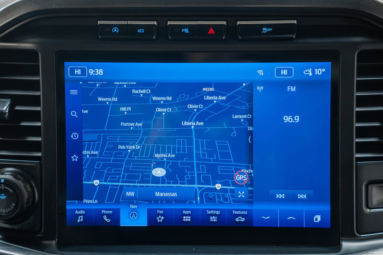 Certified 2023 Ford F150 Lariat w/ Equipment Group 502A High image 28