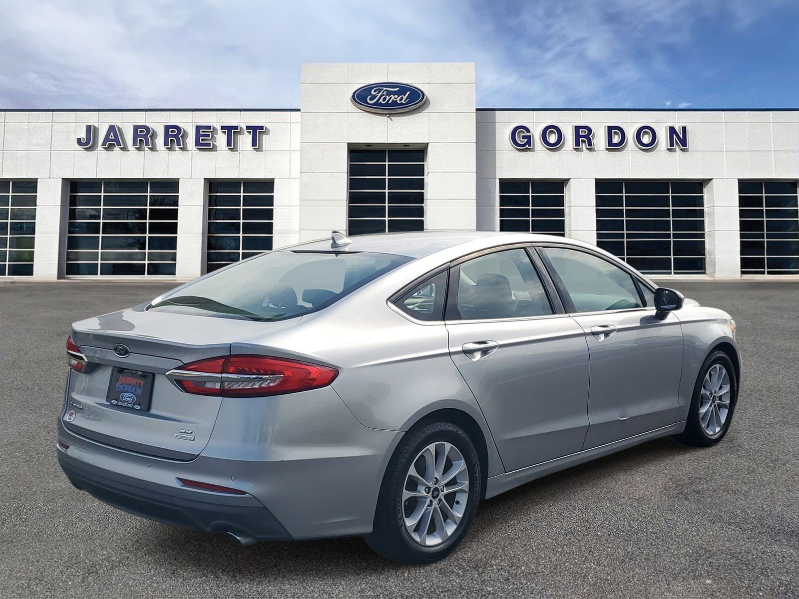 Certified 2020 Ford Fusion SE FWD image 4