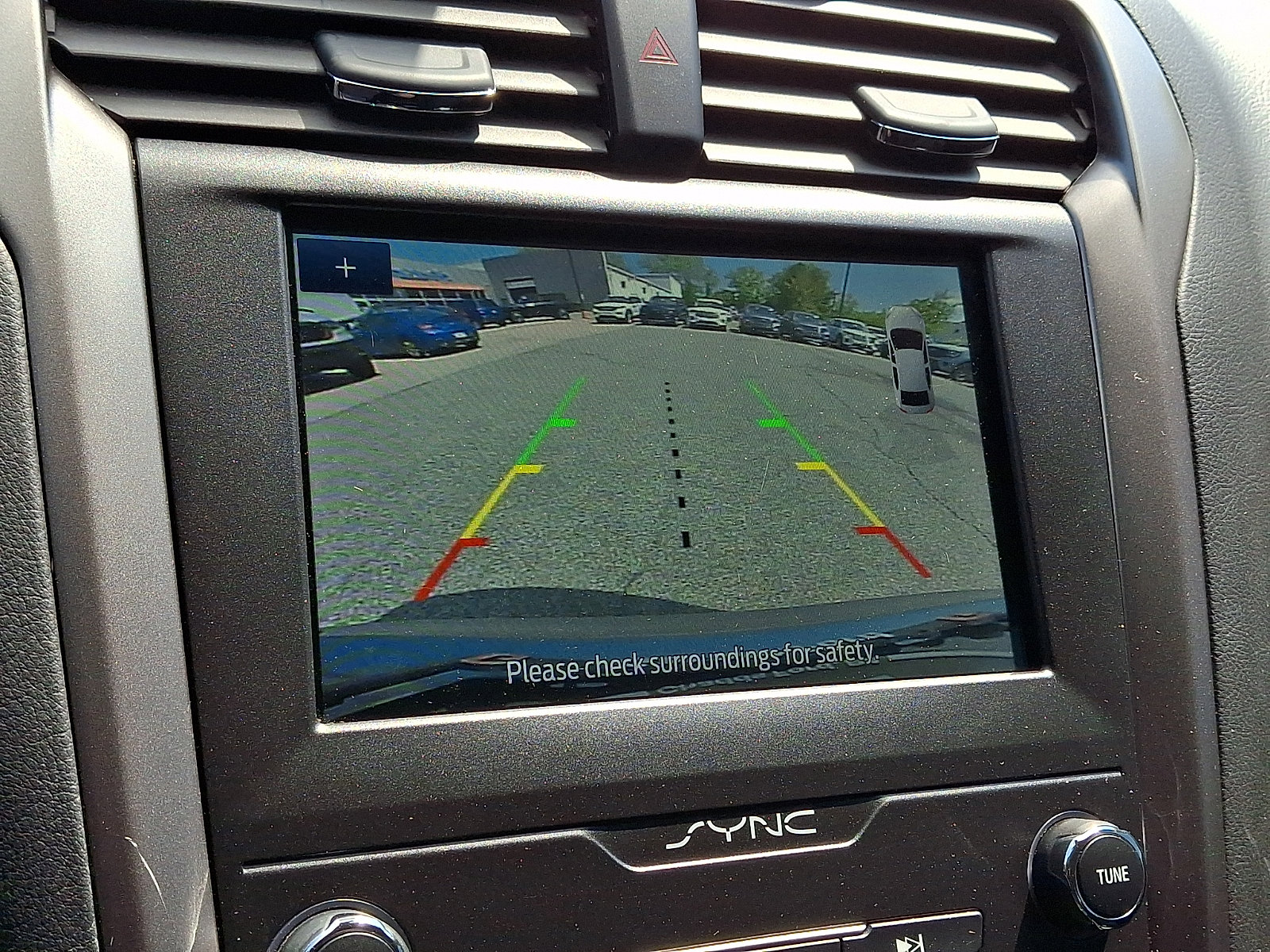 Certified 2020 Ford Fusion SE FWD image 21
