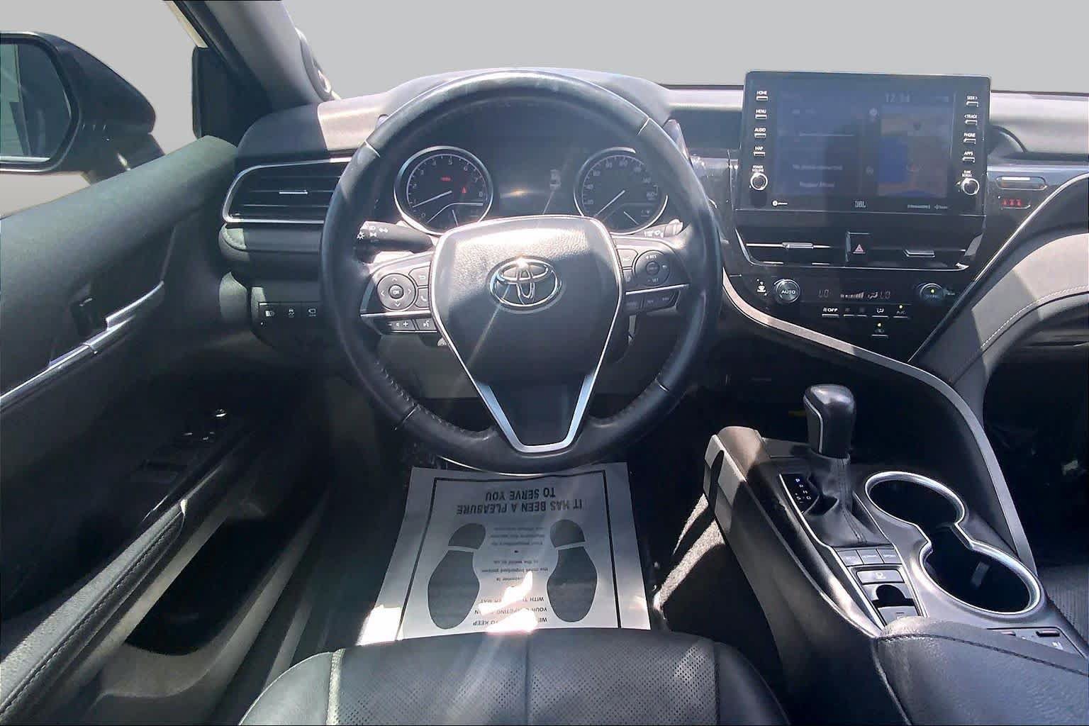 Used 2024 Toyota Camry XLE w/ Navigation Package FWD image 6