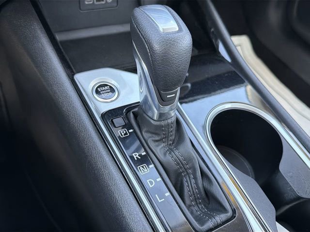 Used 2024 Nissan Altima 2.5 SV image 17