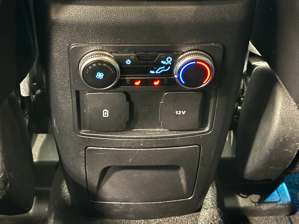 Certified 2024 Ford Explorer Limited image 32