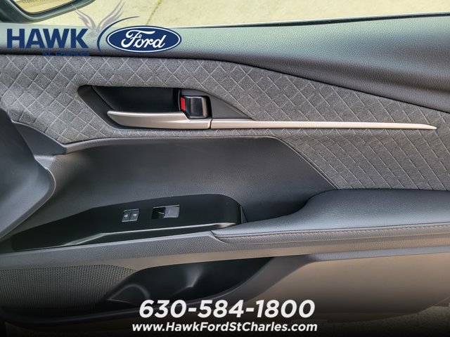 Used 2025 Toyota Camry XLE FWD image 22