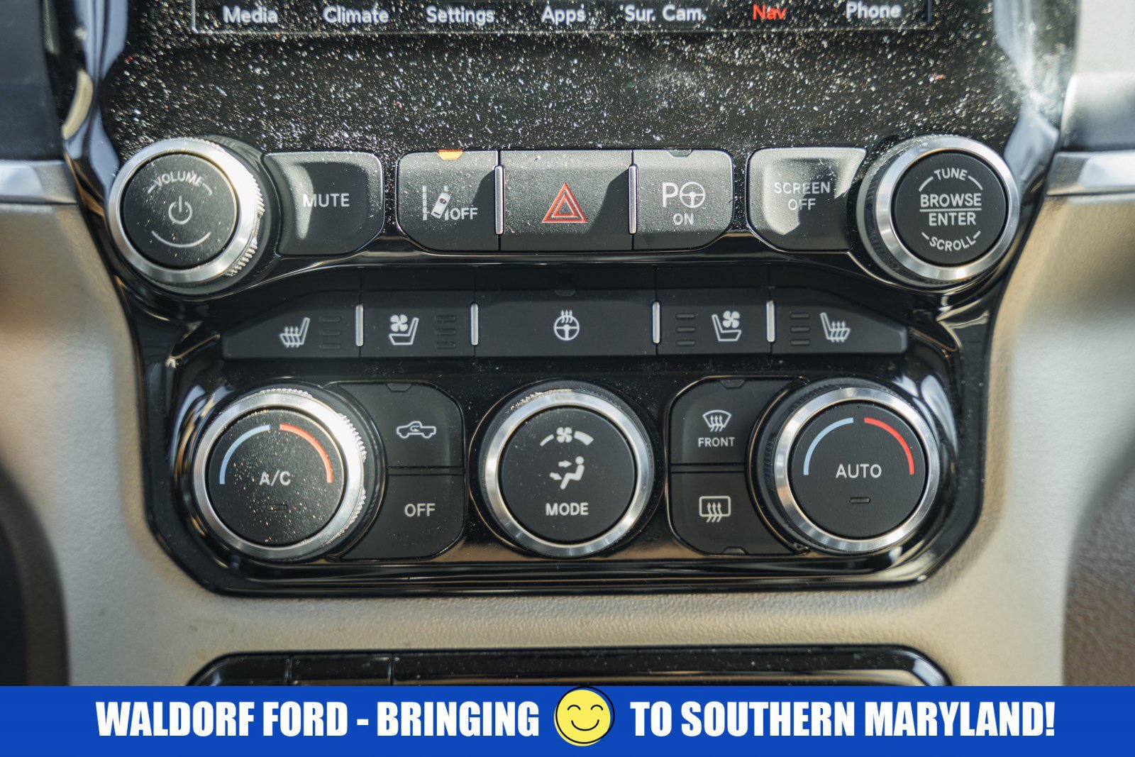 Used 2019 RAM 1500 Laramie image 27