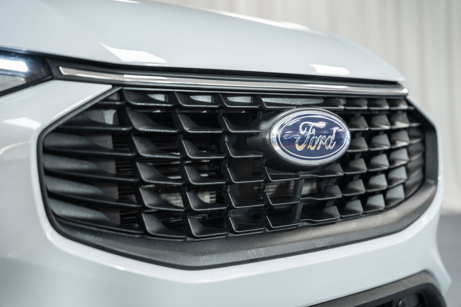 Certified 2025 Ford Escape Active image 11