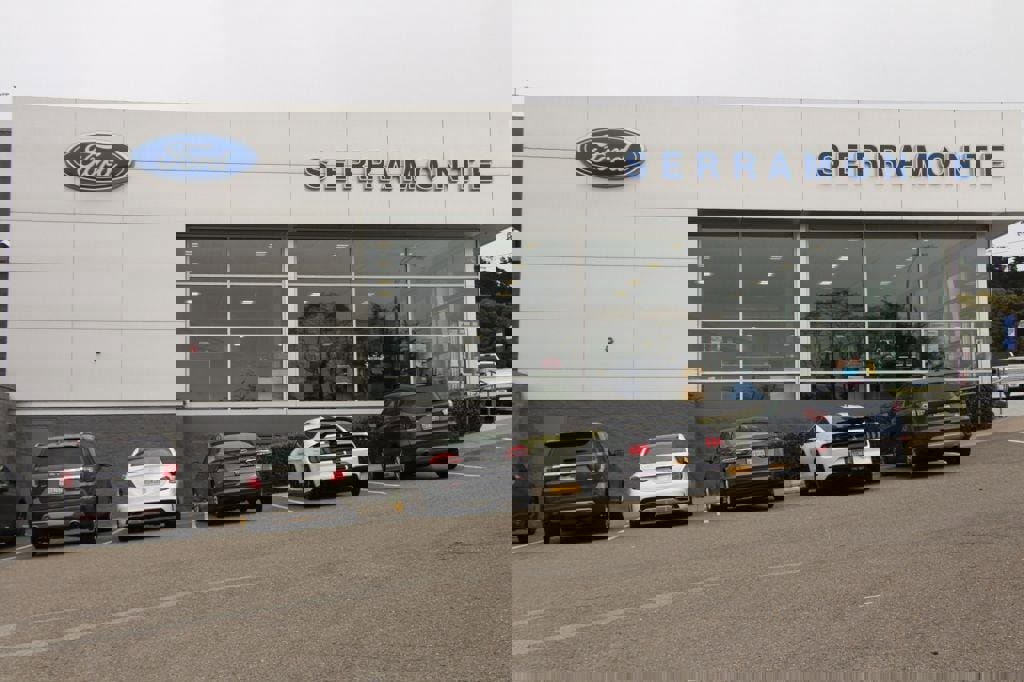 Certified 2024 Ford Expedition Limited image 36