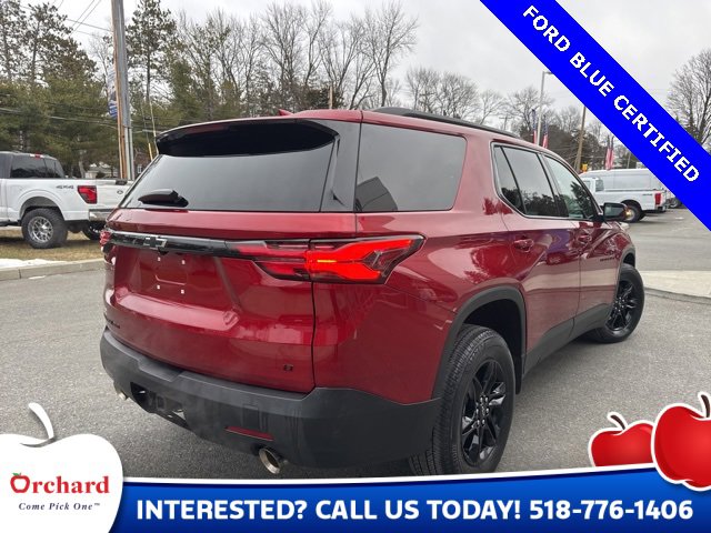 Used 2023 Chevrolet Traverse LT w/ Midnight/Sport Edition image 6