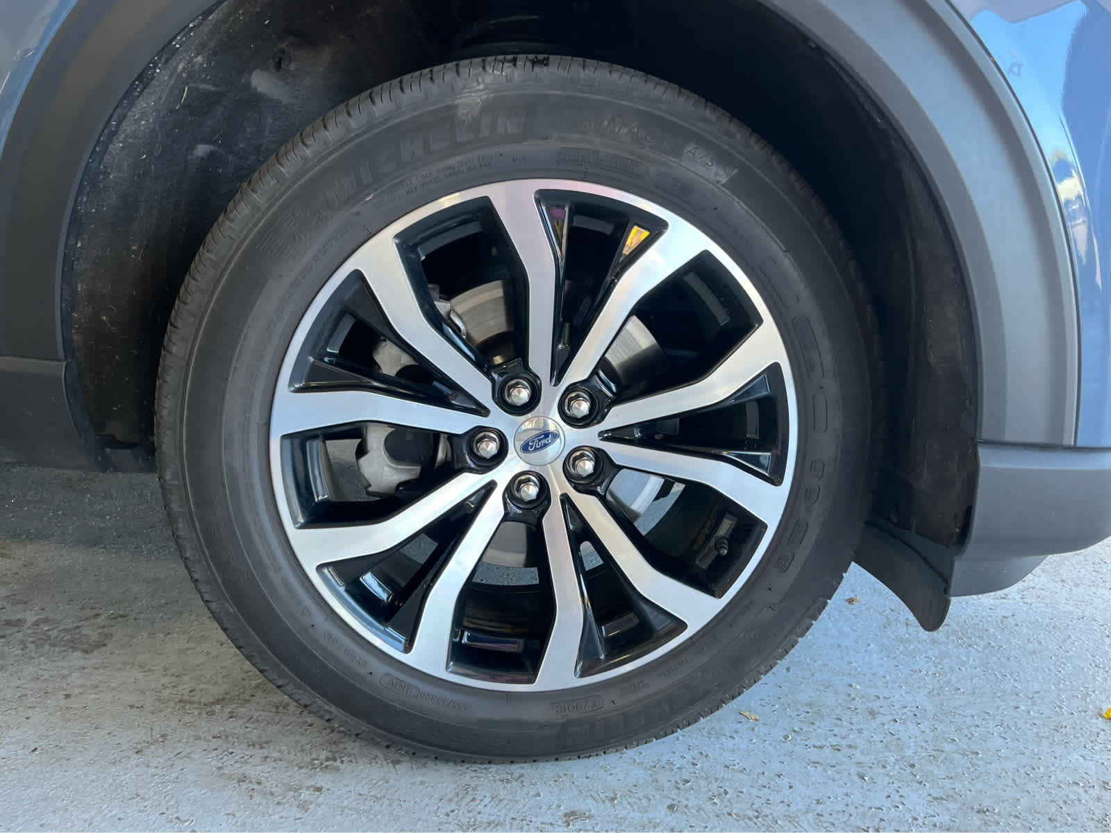 Certified 2025 Ford Explorer ST-Line AWD/4WD image 42