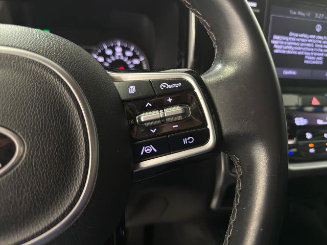 Used 2021 Kia Sorento S w/ Panoramic Sunroof Package FWD image 12