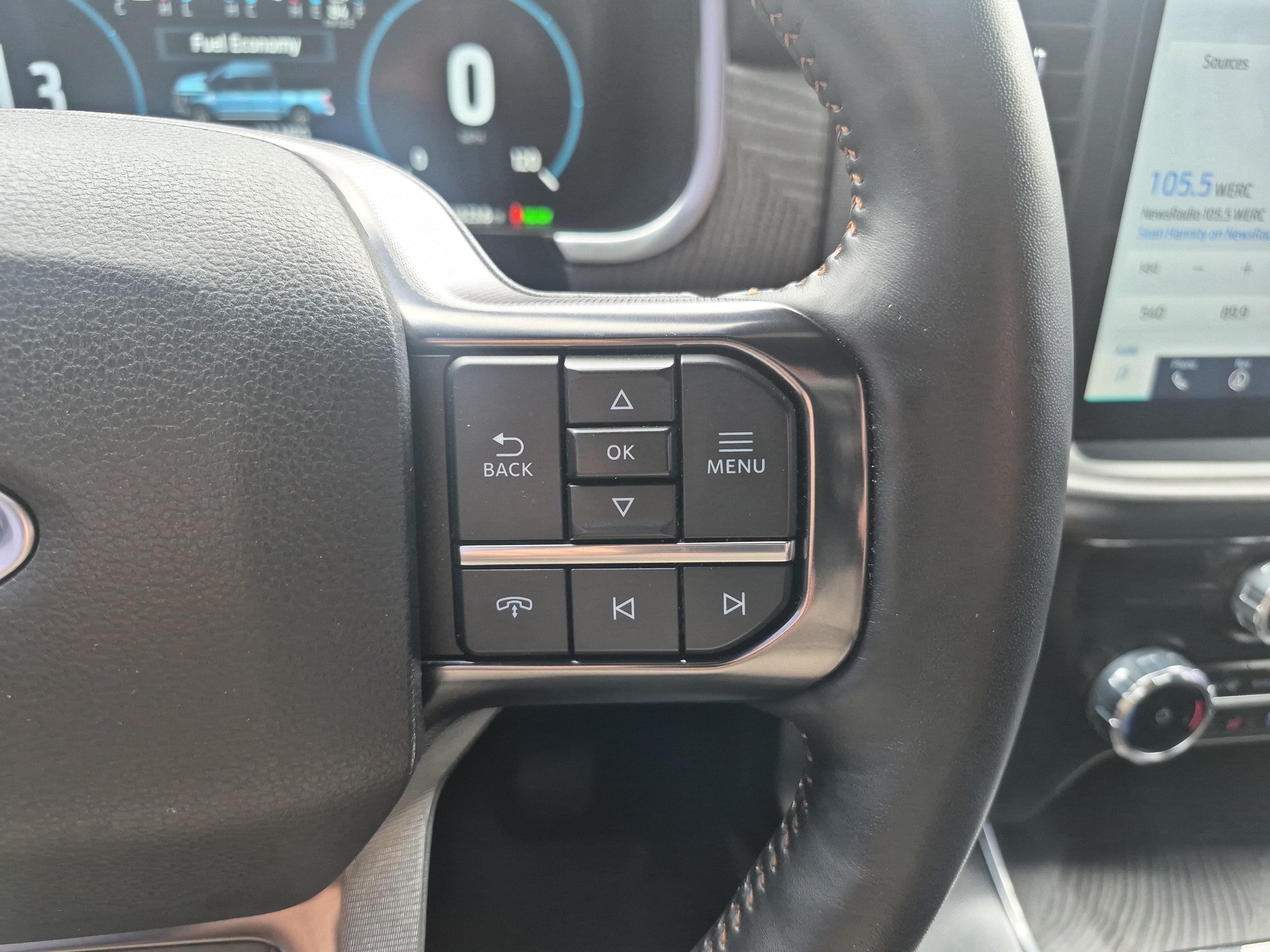 Certified 2022 Ford F150 Platinum w/ Equipment Group 701A High AWD/4WD image 28