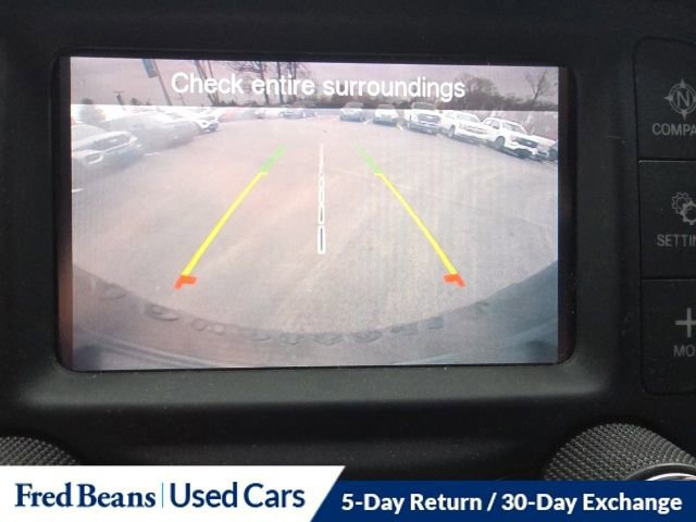 Used 2020 Jeep Wrangler Sport image 19