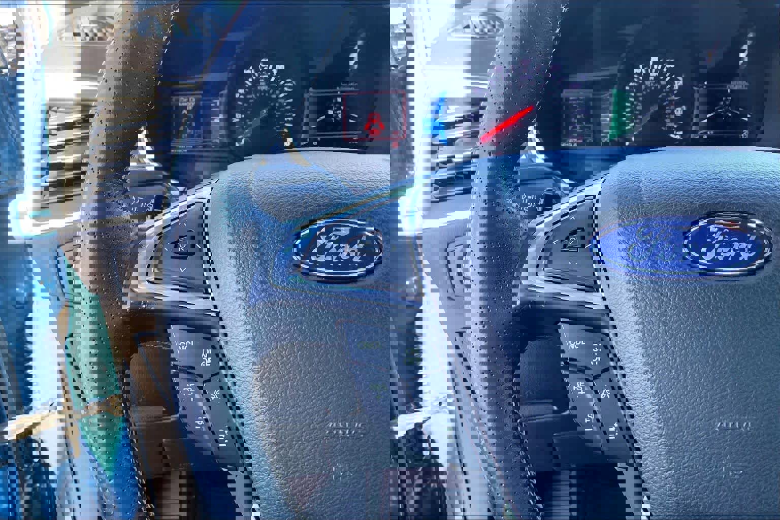 Certified 2020 Ford Edge ST image 23