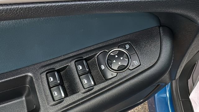 Certified 2024 Ford Edge SEL w/ Sport Appearance Package image 11