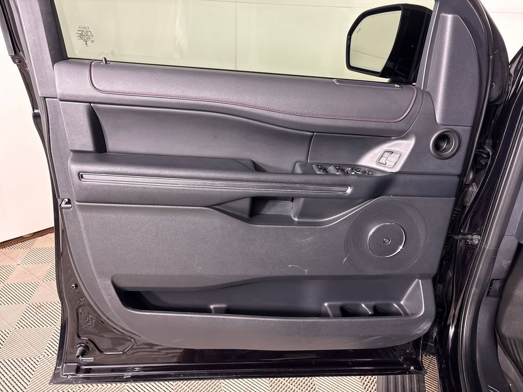 Certified 2023 Ford Expedition Limited AWD/4WD image 16