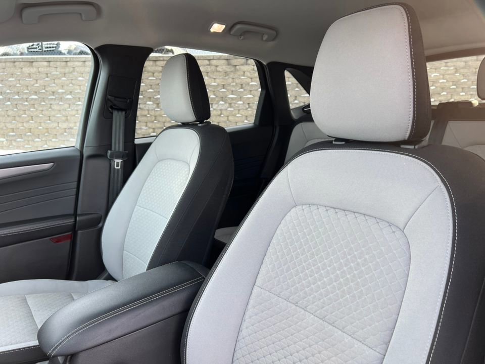 Certified 2023 Ford Escape Active image 34