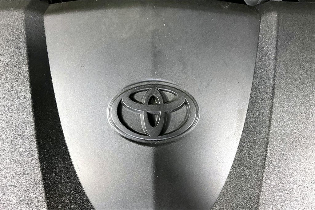 Used 2023 Toyota Camry LE FWD image 29