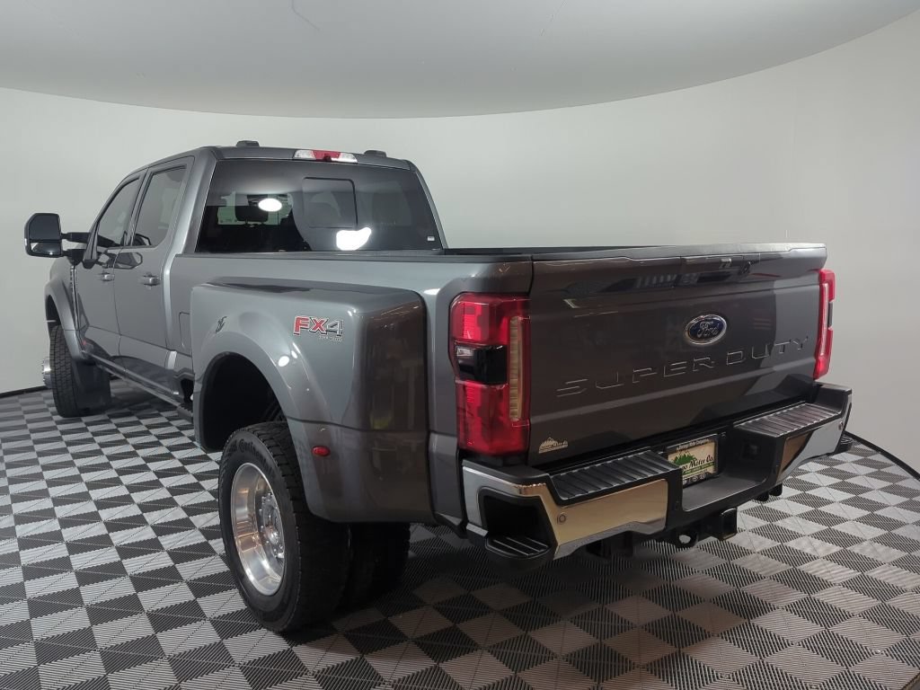 Certified 2025 Ford F450 Lariat w/ Lariat Ultimate Package AWD/4WD image 5