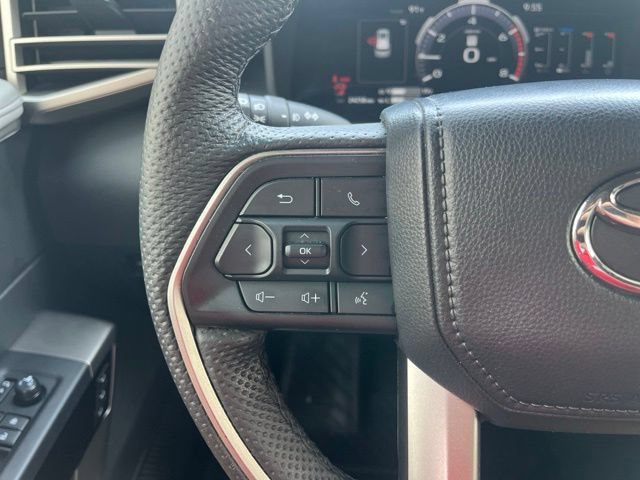 Used 2026 Toyota Sequoia Limited AWD/4WD image 18