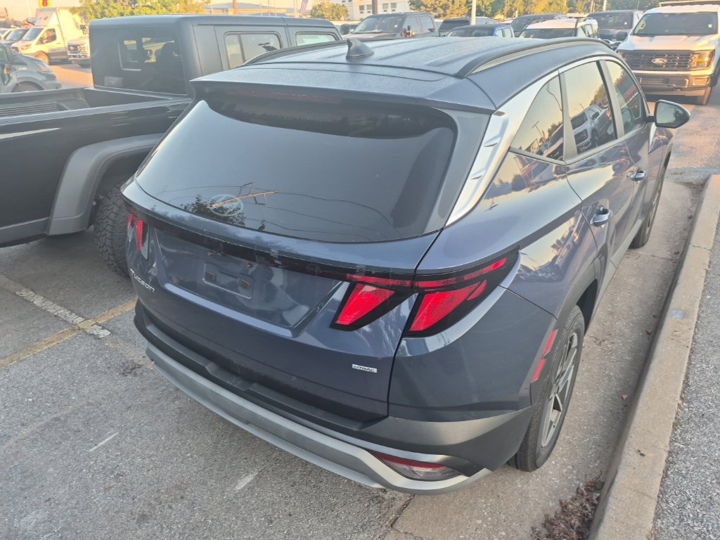 Used 2025 Hyundai Tucson SEL AWD/4WD image 15