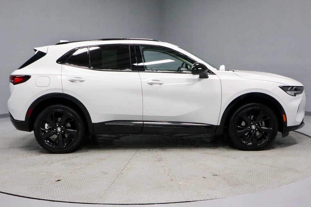 Used 2023 Buick Envision Essence w/ Sport Touring Package image 6