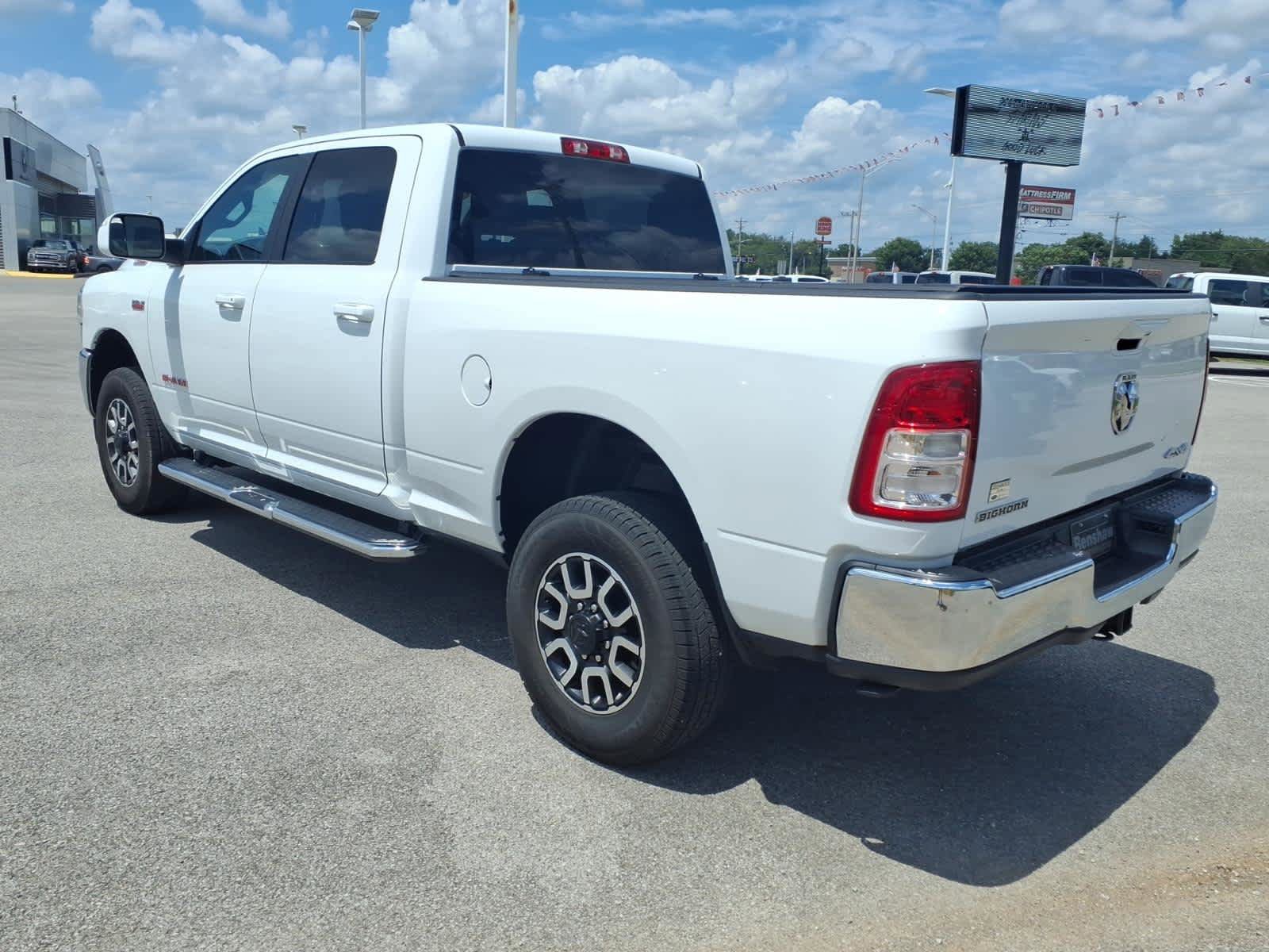 Used 2021 RAM 2500 Big Horn AWD/4WD image 3