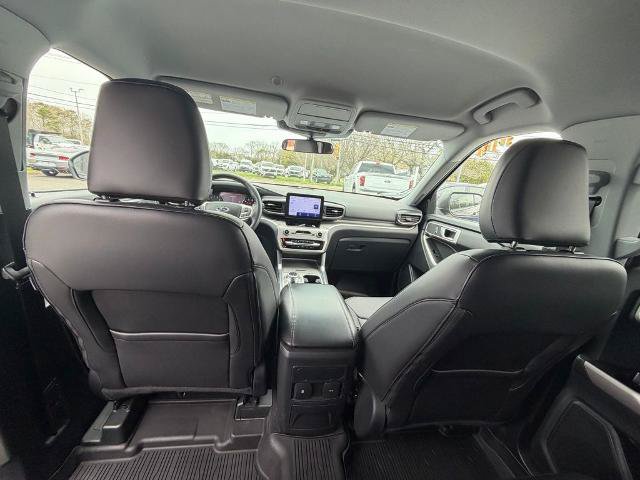 Certified 2023 Ford Explorer XLT w/ Equipment Group 202A AWD/4WD image 23
