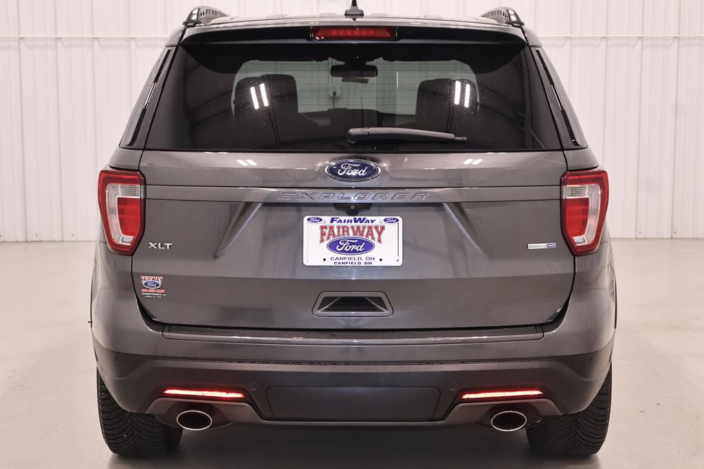 Certified 2018 Ford Explorer XLT w/ Equipment Group 202A AWD/4WD image 6