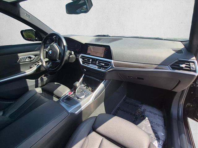 Used 2020 BMW 330i xDrive Sedan w/ Convenience Package AWD/4WD image 19