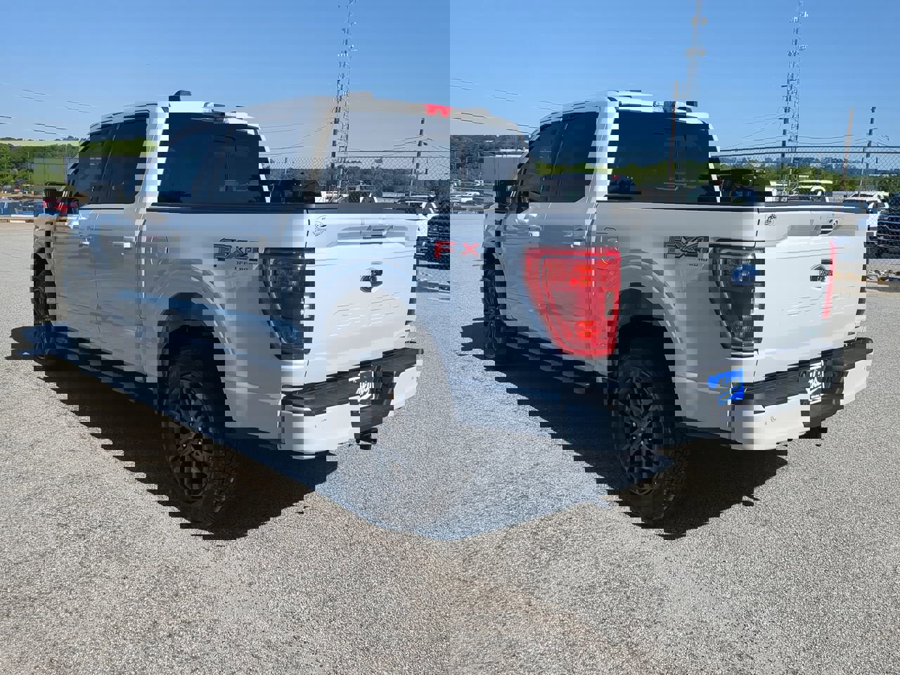 Certified 2022 Ford F150 XLT w/ Equipment Group 302A High image 2