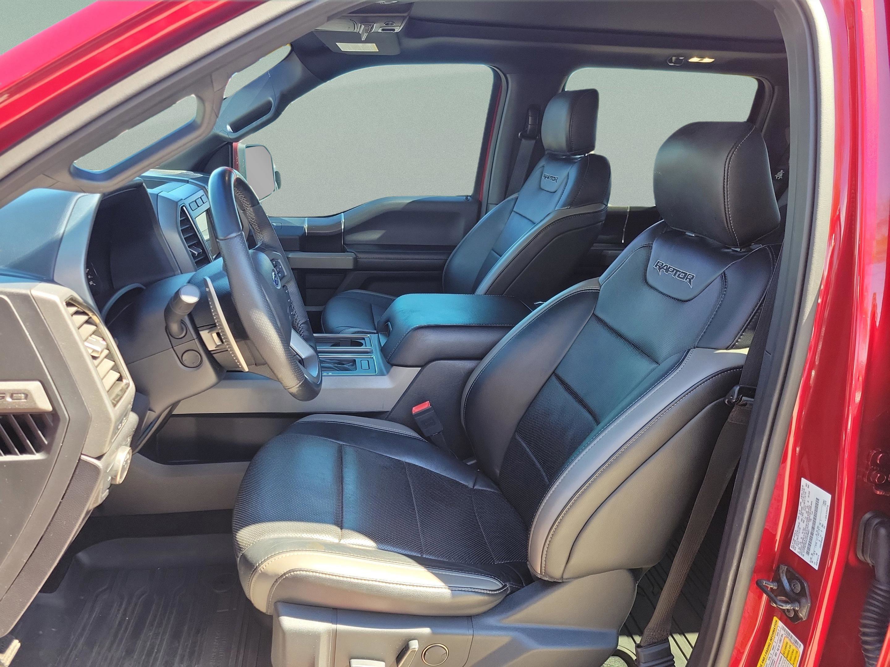 Certified 2018 Ford F150 Raptor w/ Equipment Group 802A Luxury image 8