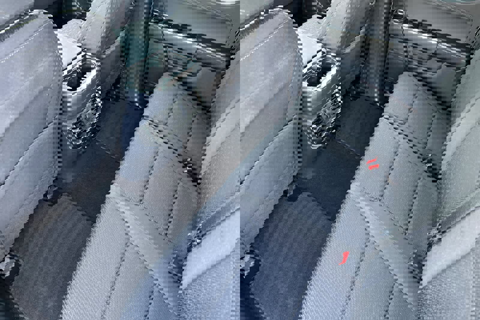 Certified 2022 Ford F150 XLT w/ Equipment Group 302A High image 10