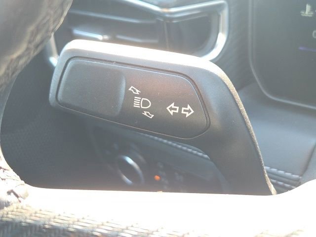 Certified 2025 Ford Mustang Premium image 34