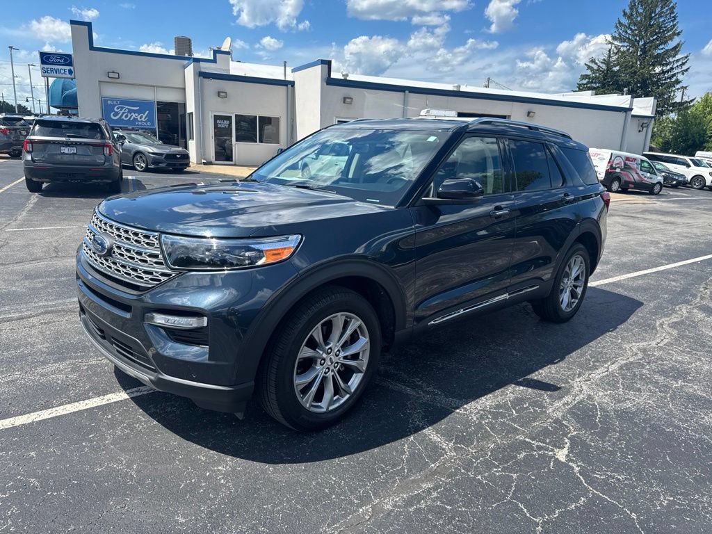 Certified 2023 Ford Explorer Limited w/ Equipment Group 301A AWD/4WD image 14