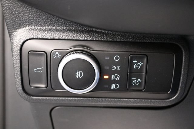 Certified 2025 Ford Explorer ST-Line AWD/4WD image 24