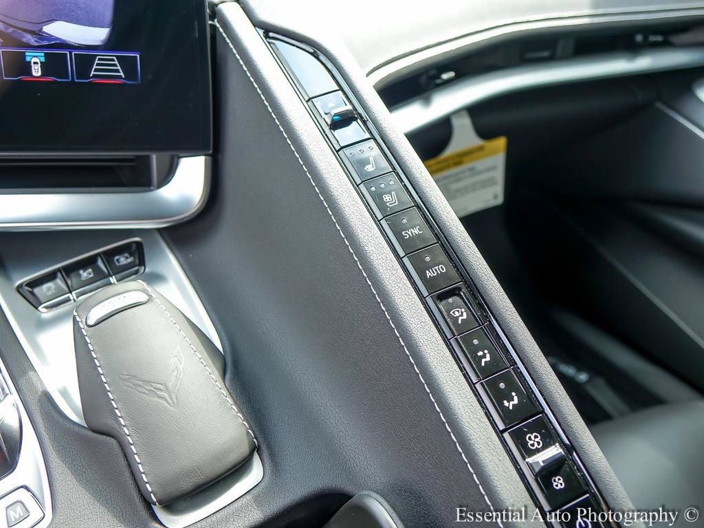 Used 2024 Chevrolet Corvette Stingray Preferred Cpe w/ Battery Protection Package RWD image 19