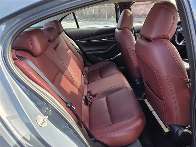 Used 2024 MAZDA MAZDA3 s image 13