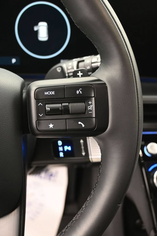 Used 2024 Hyundai Santa Fe Calligraphy FWD image 17