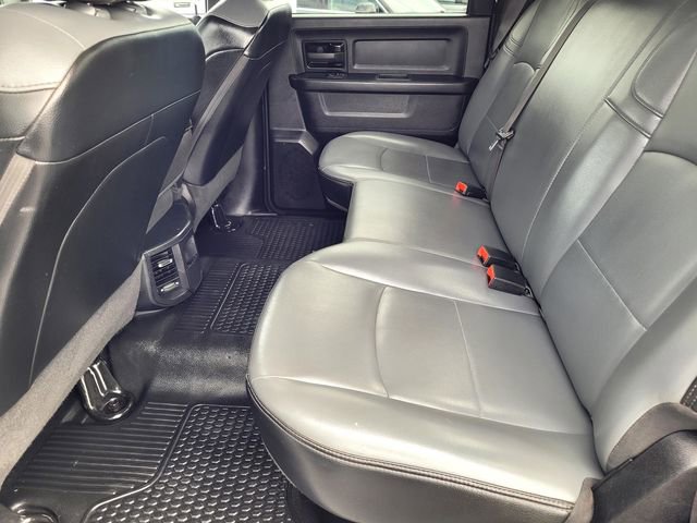 Used 2022 RAM 2500 Tradesman w/ Chrome Appearance Group AWD/4WD image 12