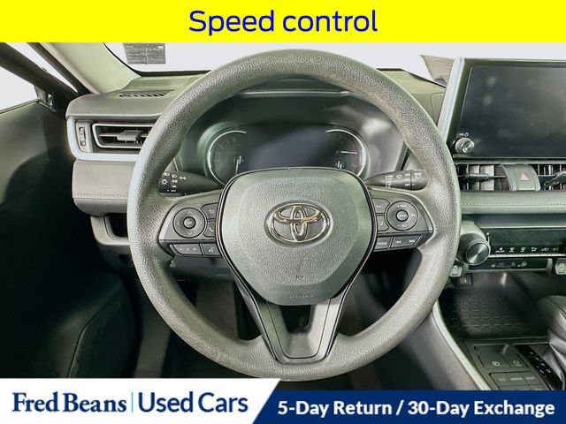 Used 2023 Toyota RAV4 LE image 13