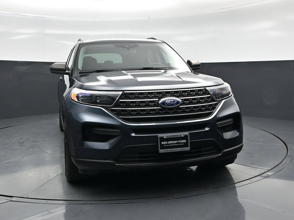 Certified 2023 Ford Explorer XLT RWD image 52